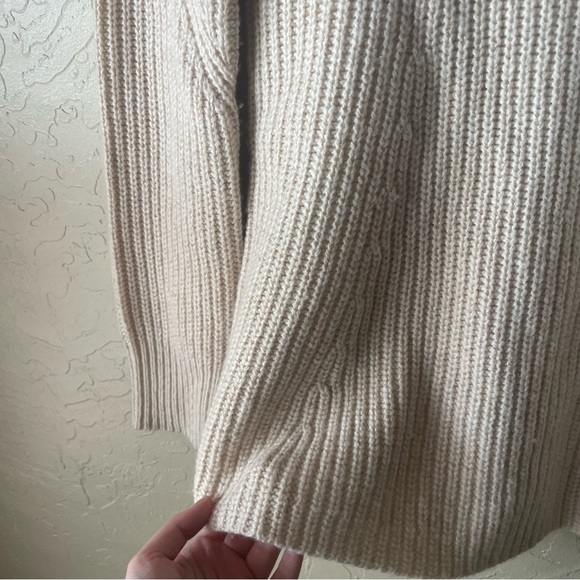 Athleta‎ Sierra Wool Blend Oatmeal Cream Sweater - Picture 7 of 9